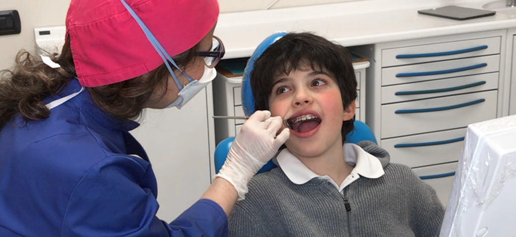 Ortodonzia adulti e bambini dentista carnate